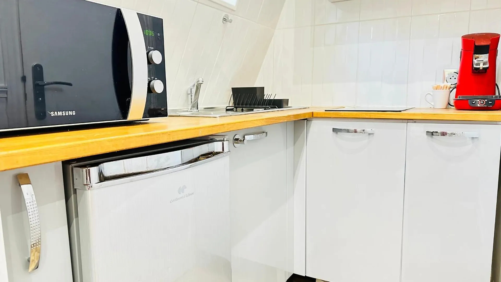 Pretty Flat In Apartment